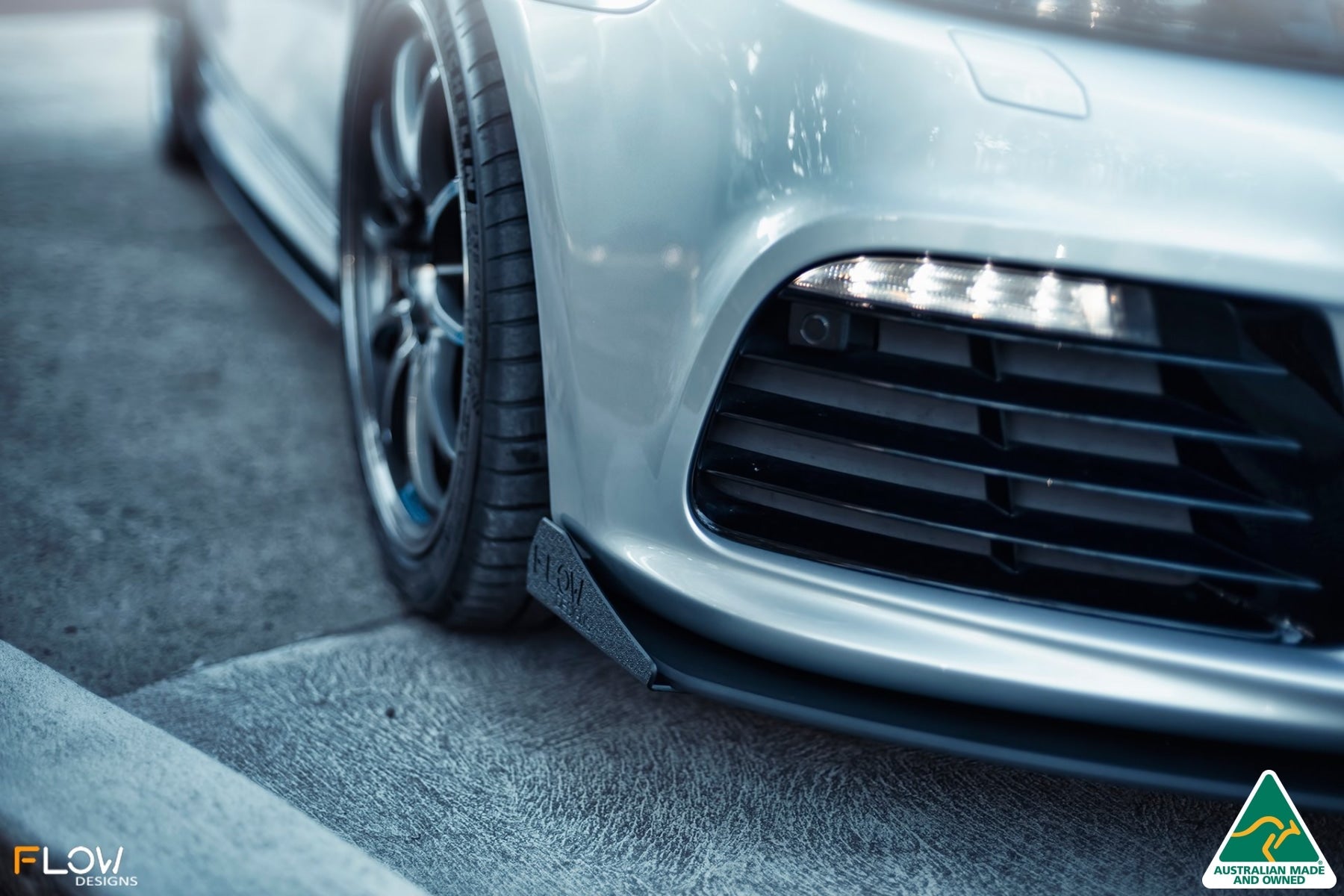 FLOW Designs  MK6 Golf R Front Lip Splitter V3