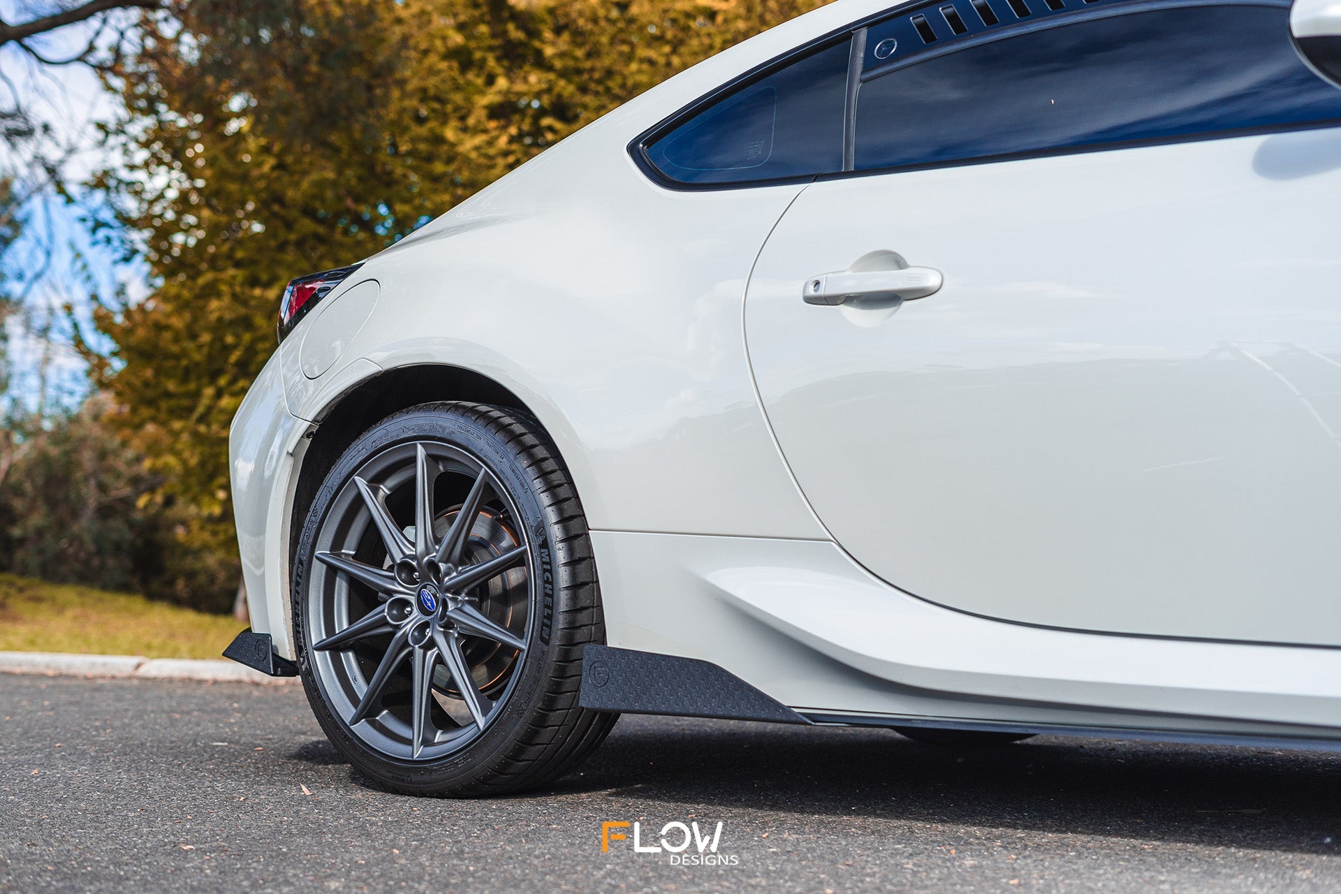 FLOW Designs  ZD8 BRZ Rear Spat Winglets (Pair) - MODE Auto Concepts