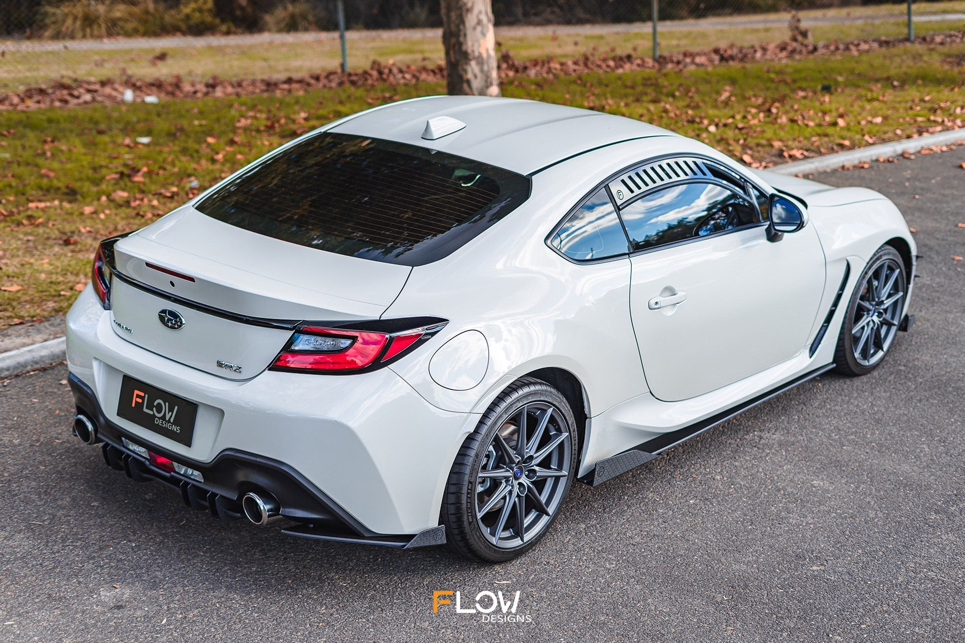 FLOW Designs  ZD8 BRZ Rear Spats (GLOSS; Pair) - MODE Auto Concepts