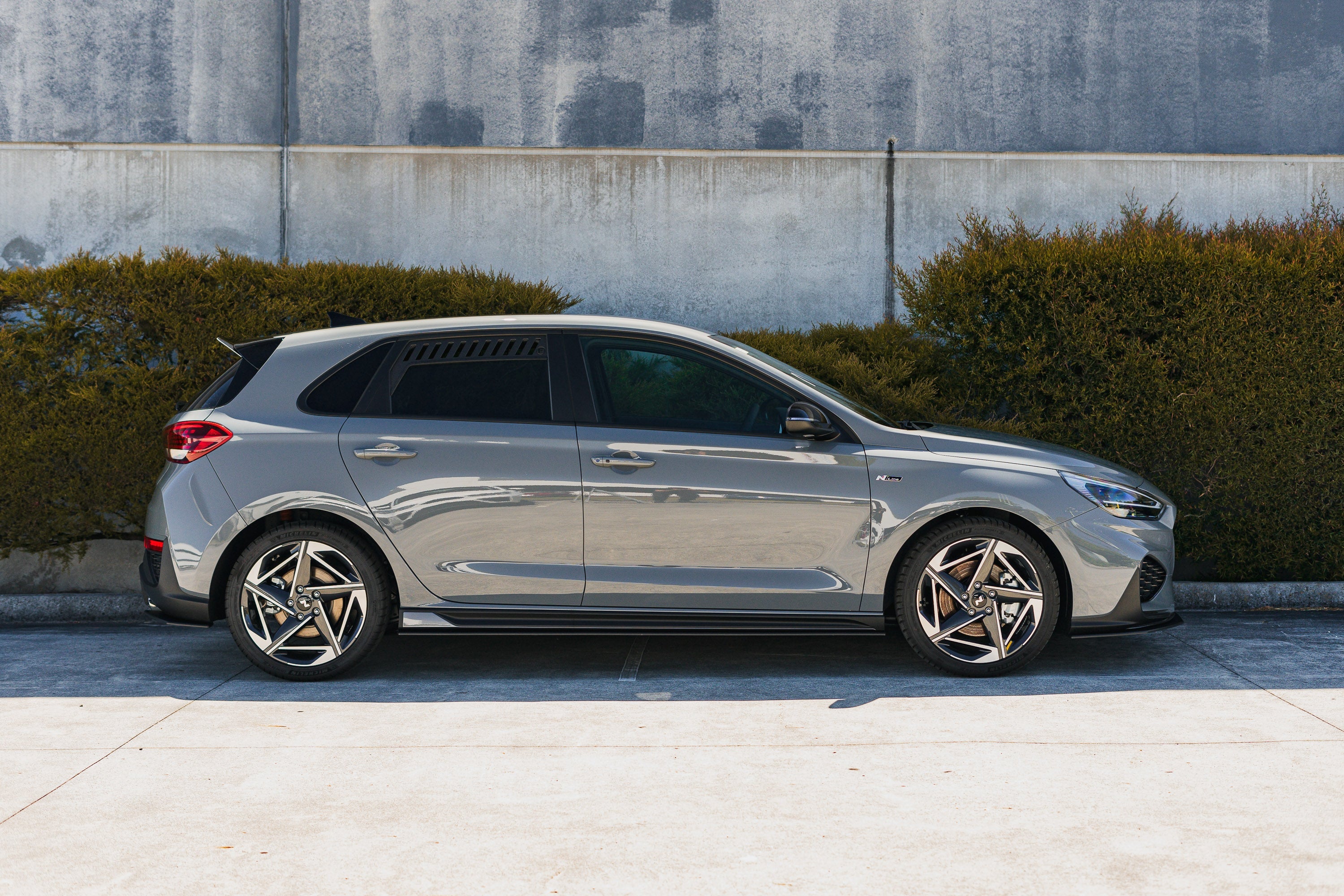 FLOW Designs  i30N-Line Hatch PDe.V6 FL 2024+ Side Skirt Splitters (Pair) - MODE Auto Concepts