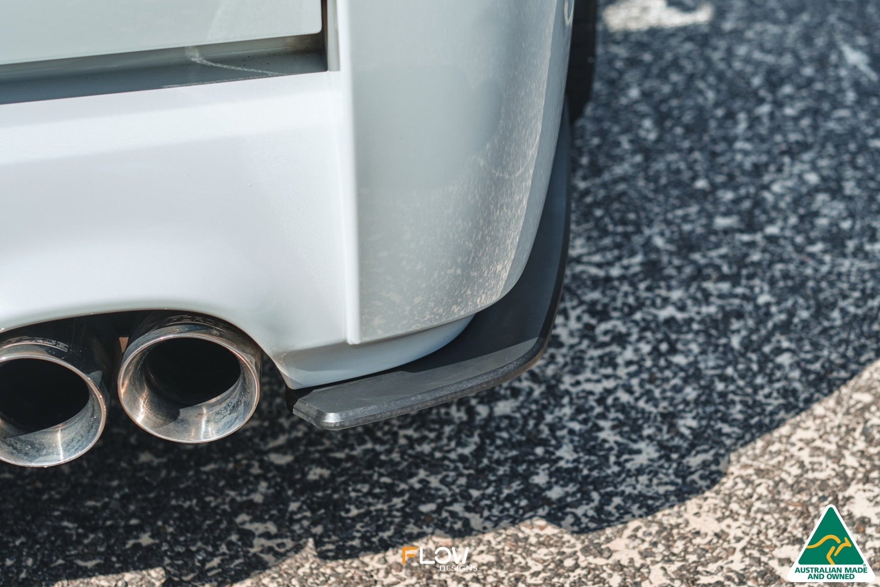 FLOW Designs  VF Commodore S2 Ute Rear Spats (Pair) - MODE Auto Concepts