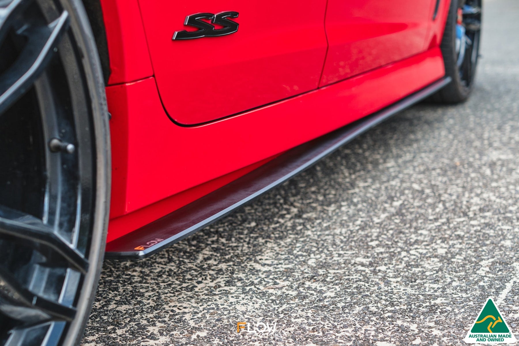 FLOW Designs  VF Commodore S1 Sedan Side Skirt Splitters (Pair) - MODE Auto Concepts