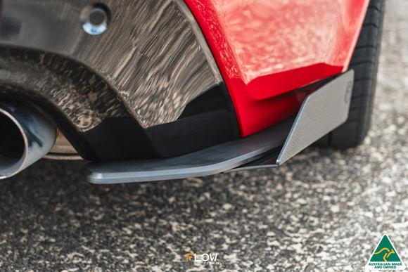 FLOW Designs  VF Commodore S1 Sedan Rear Spat Winglets (Pair) - MODE Auto Concepts