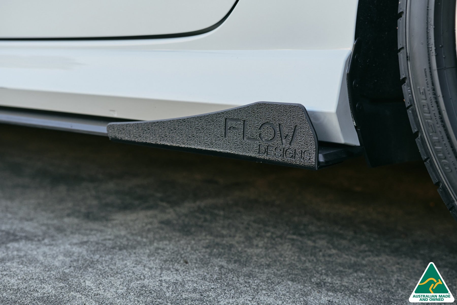 FLOW Designs  RS3 8V Sedan Facelift Side Skirt Splitters (Pair) - MODE Auto Concepts