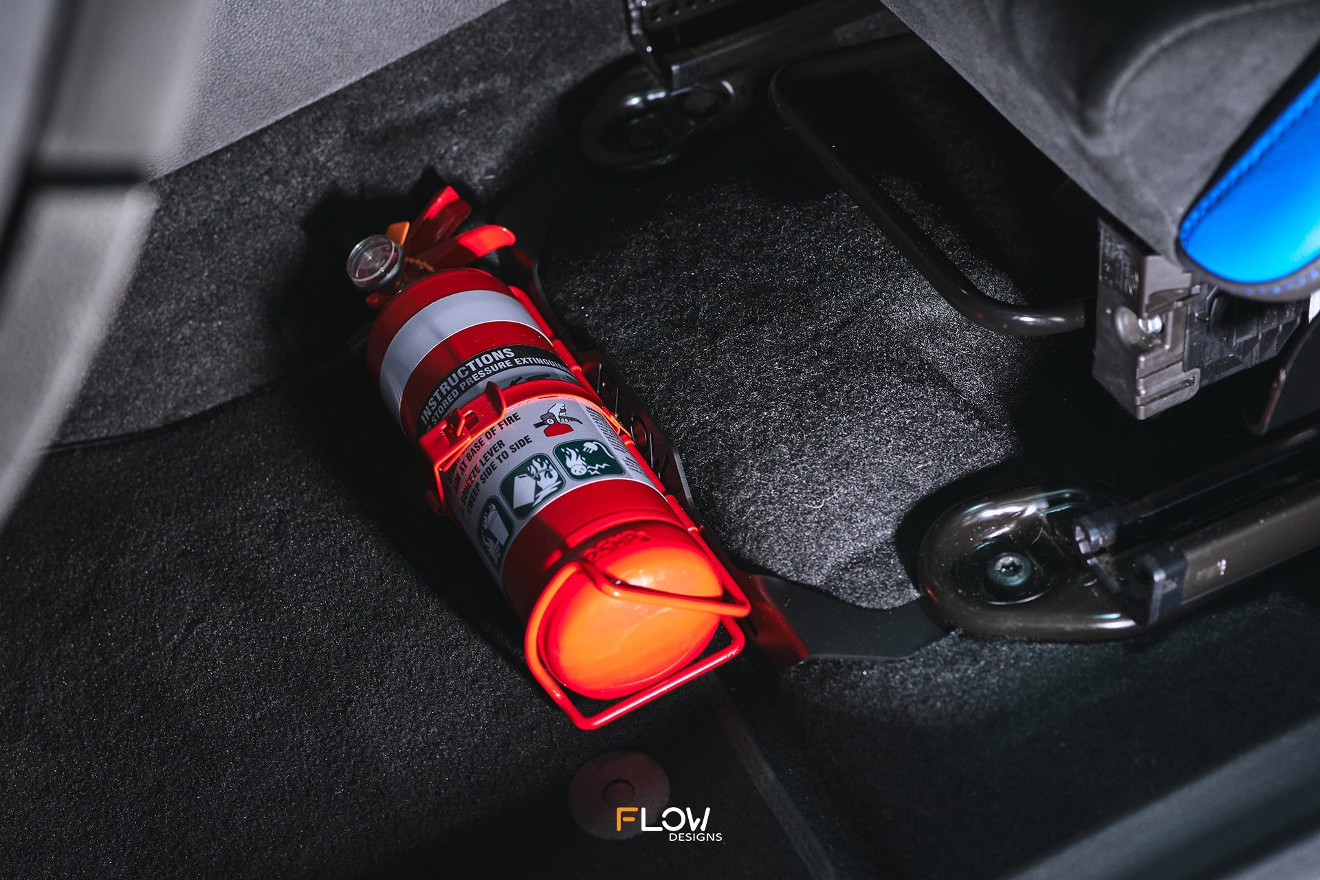 FLOW Designs Fire Extinguisher Bracket/Mount for MK3 Focus RS