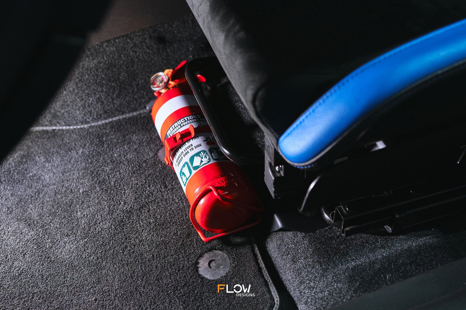 FLOW Designs Fire Extinguisher Bracket/Mount for MK3 Focus RS