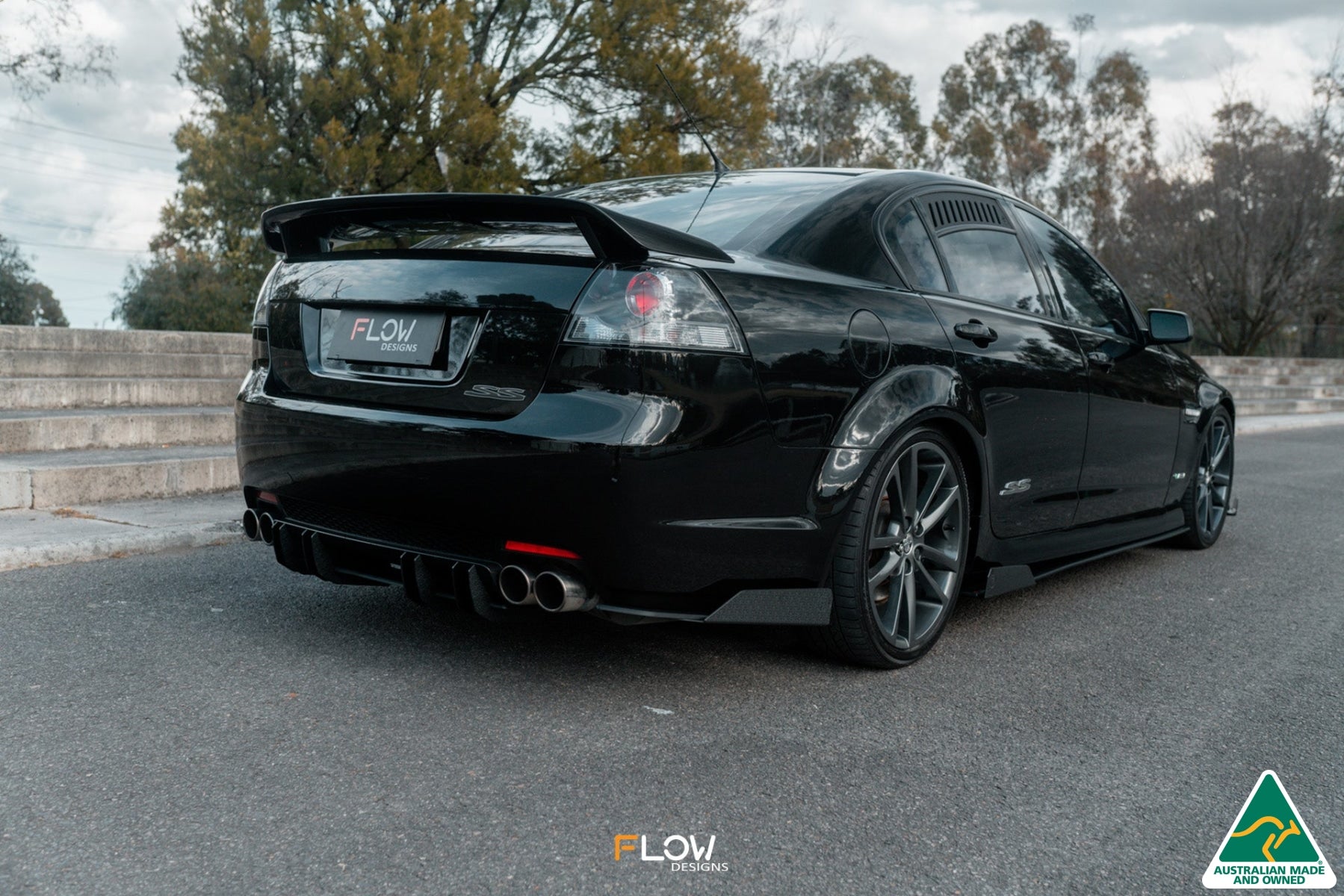 FLOW Designs  VE Commodore S1 Sedan Side Skirt Splitter Winglets (Pair) - MODE Auto Concepts
