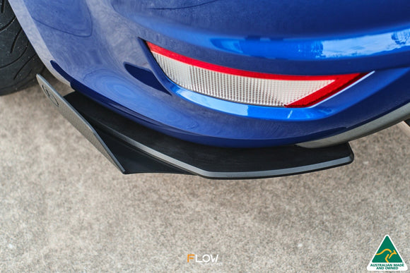 FLOW Designs  XR5 Focus Turbo V3 Rear Spats (Pair) - MODE Auto Concepts