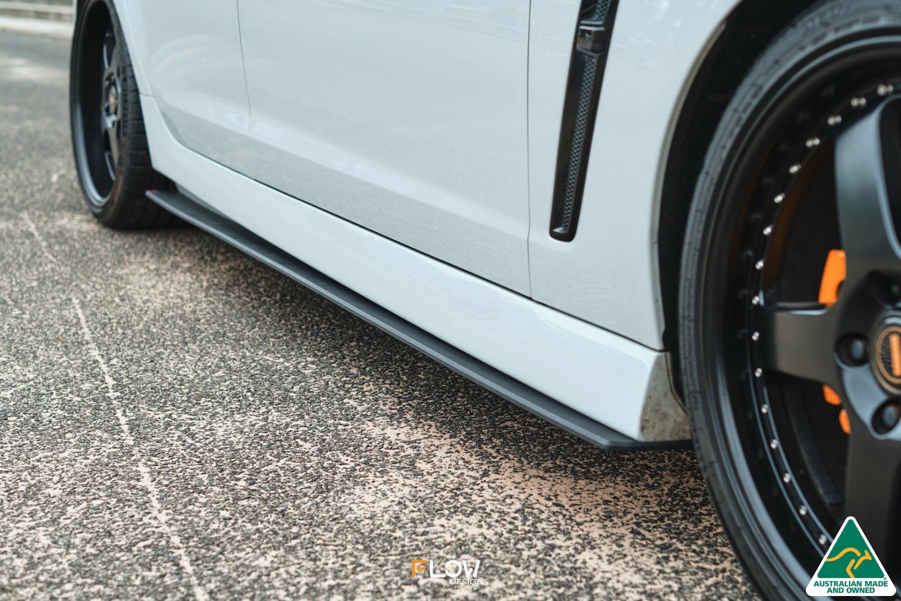 FLOW Designs  VF Commodore S2 Sedan Side Skirt Splitters (Pair) - MODE Auto Concepts