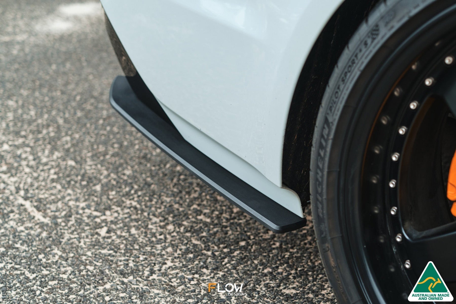 FLOW Designs  VF Commodore S2 Sedan Rear Spats (Pair) - MODE Auto Concepts