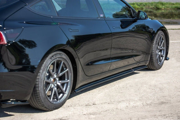 Maxton Design Side Skirts V.1 Tesla Model 3