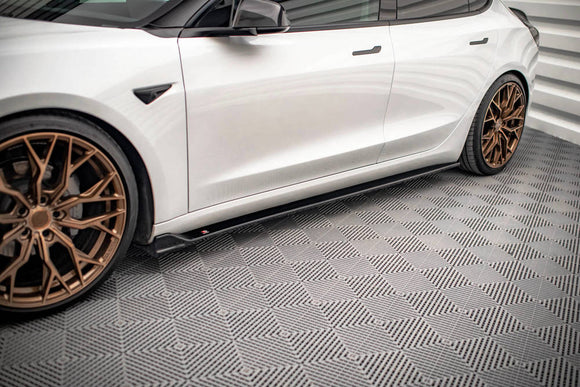 Maxton Design Side Skirts V.2 Tesla Model 3