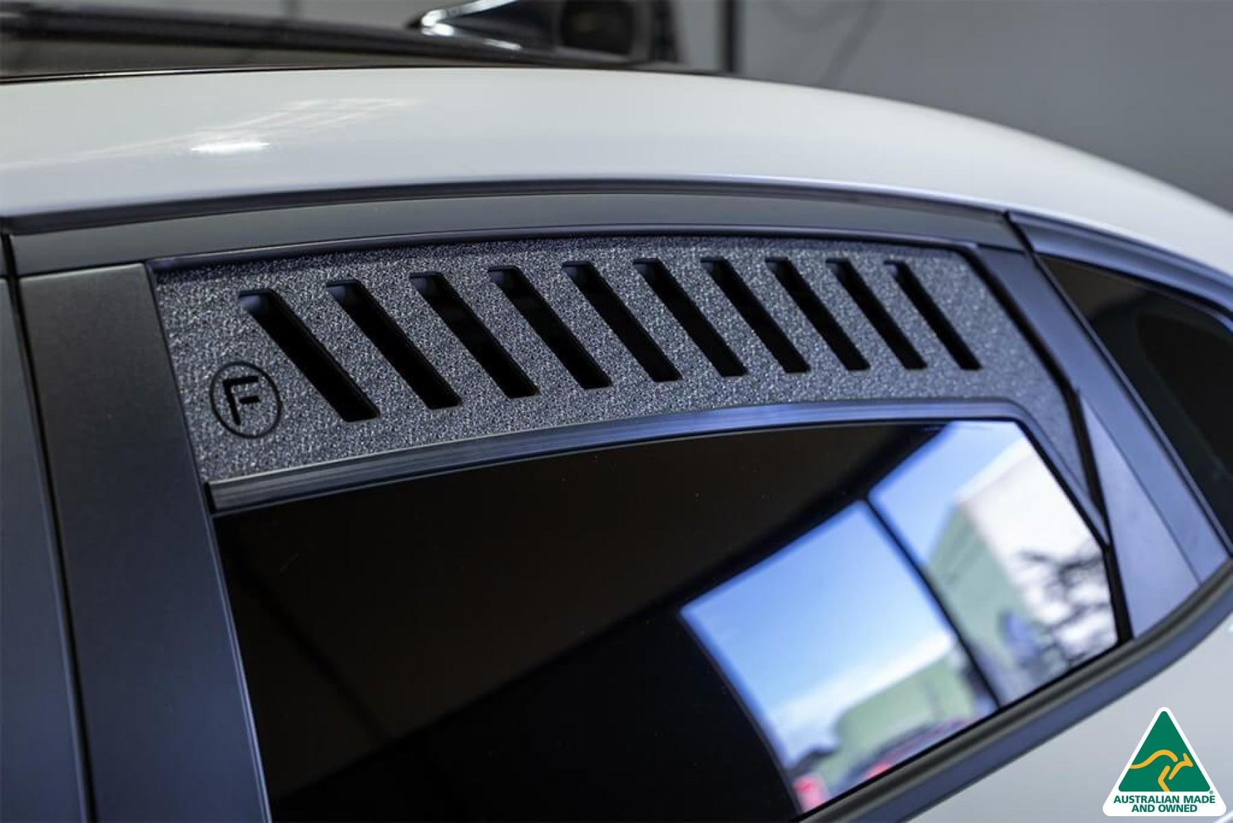 FLOW Designs Window Vents for Hyundai i30N Fastback