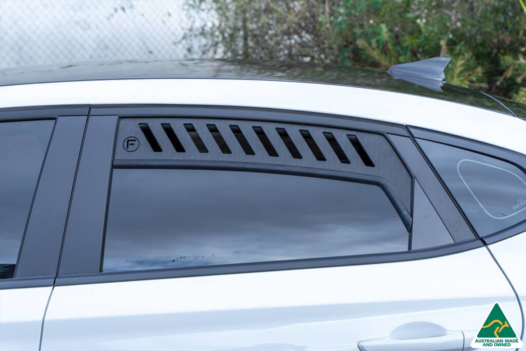 FLOW Designs Window Vents for Hyundai i30N Fastback