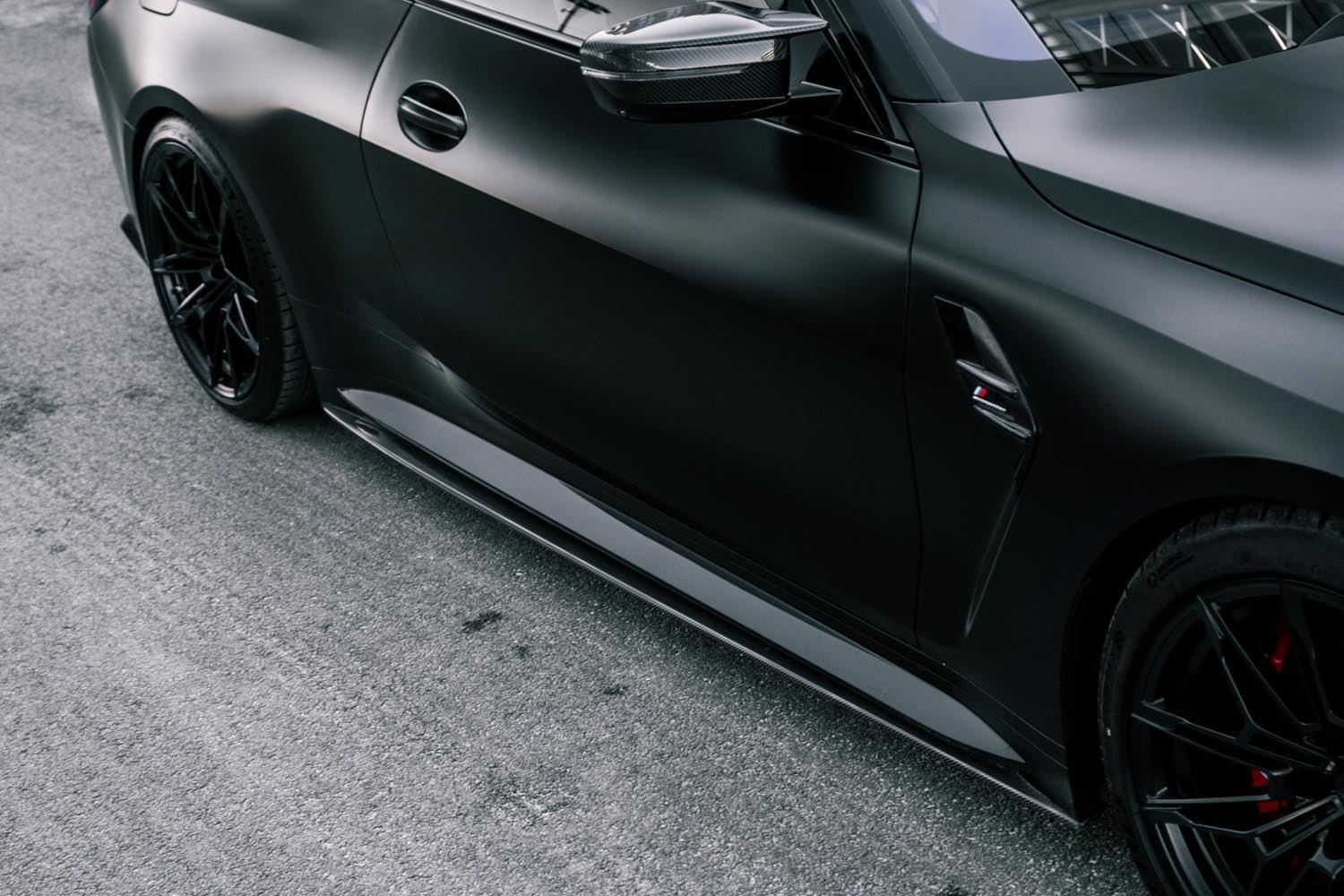 Carbon Pre-Preg MHC Style Side Splitters for BMW M4 G82 G83 - 0