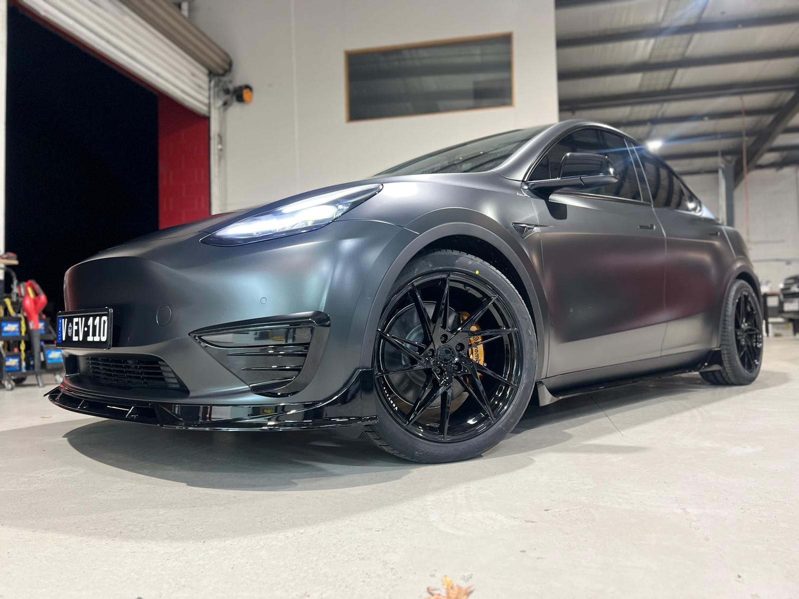 Exon Gloss Black Full Bodykit for Tesla Model Y inc. Performance PYD - MODE Auto Concepts