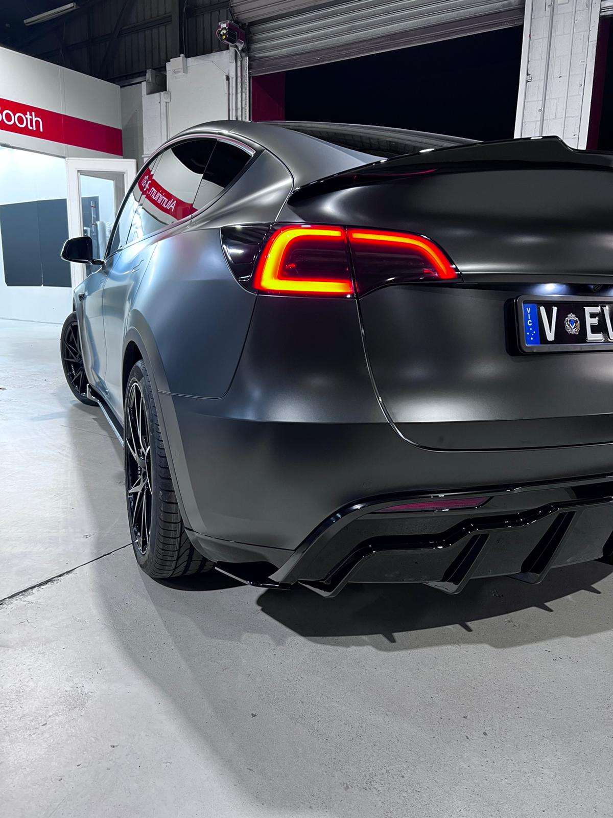 Exon Gloss Black Full Bodykit for Tesla Model Y inc. Performance PYD - MODE Auto Concepts