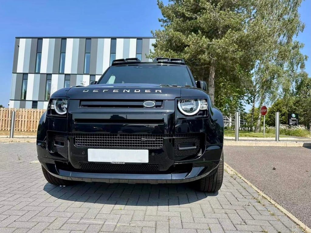 Exon Gloss Black Full Bodykit for Land Rover Defender 110 L663 2019-present