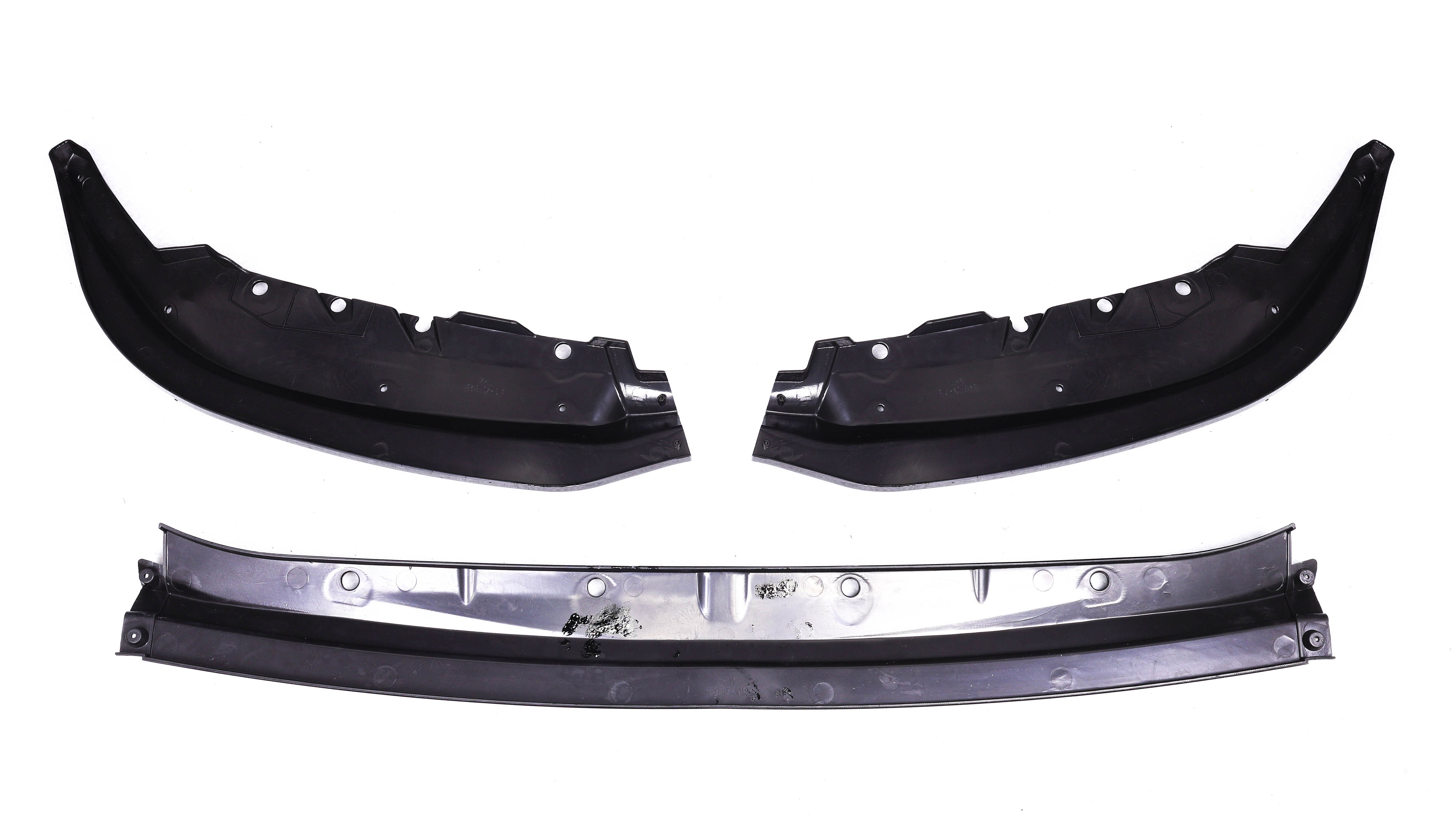 Exon Gloss Black V Style Front Splitter set (3-Pieces) for BMW M2 G87