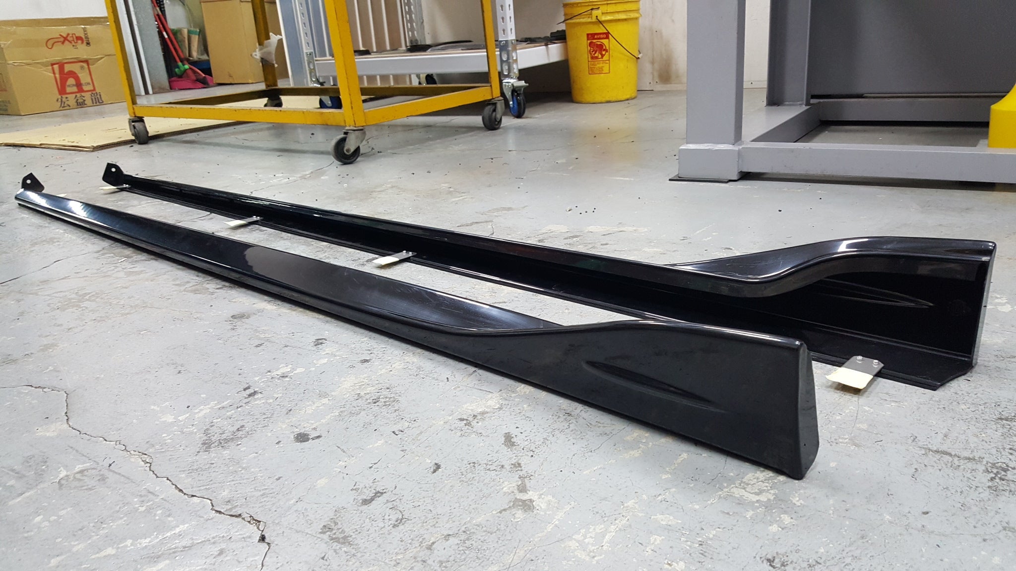 Zero Offset  Kuroi Style Side Skirt for 19+ Mazda 3 BP (Hatch/Sedan) - MODE Auto Concepts