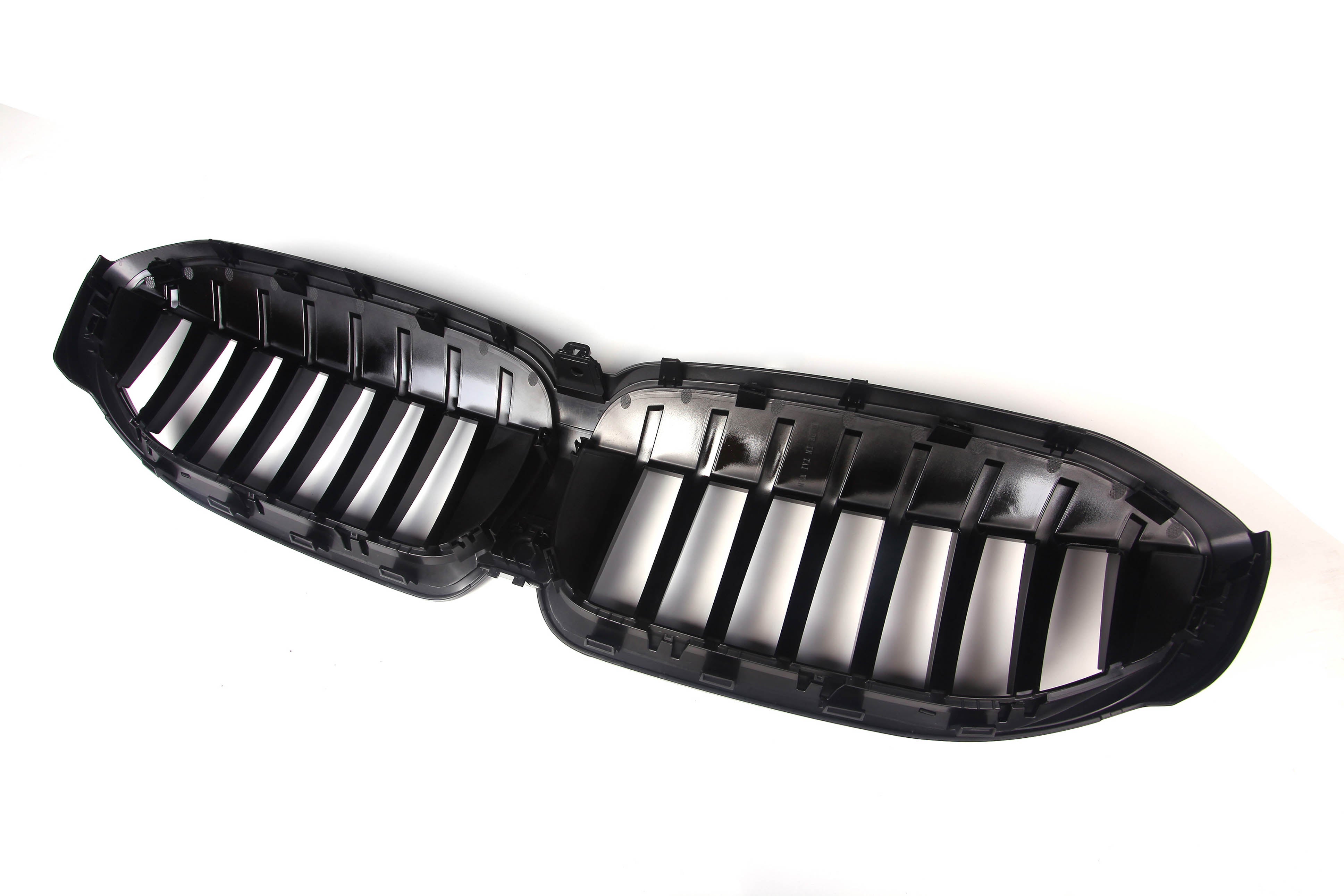 Zero Offset  M Performance Style Gloss Black Grill For BMW 3 Series G20/G28 18-22 - MODE Auto Concepts