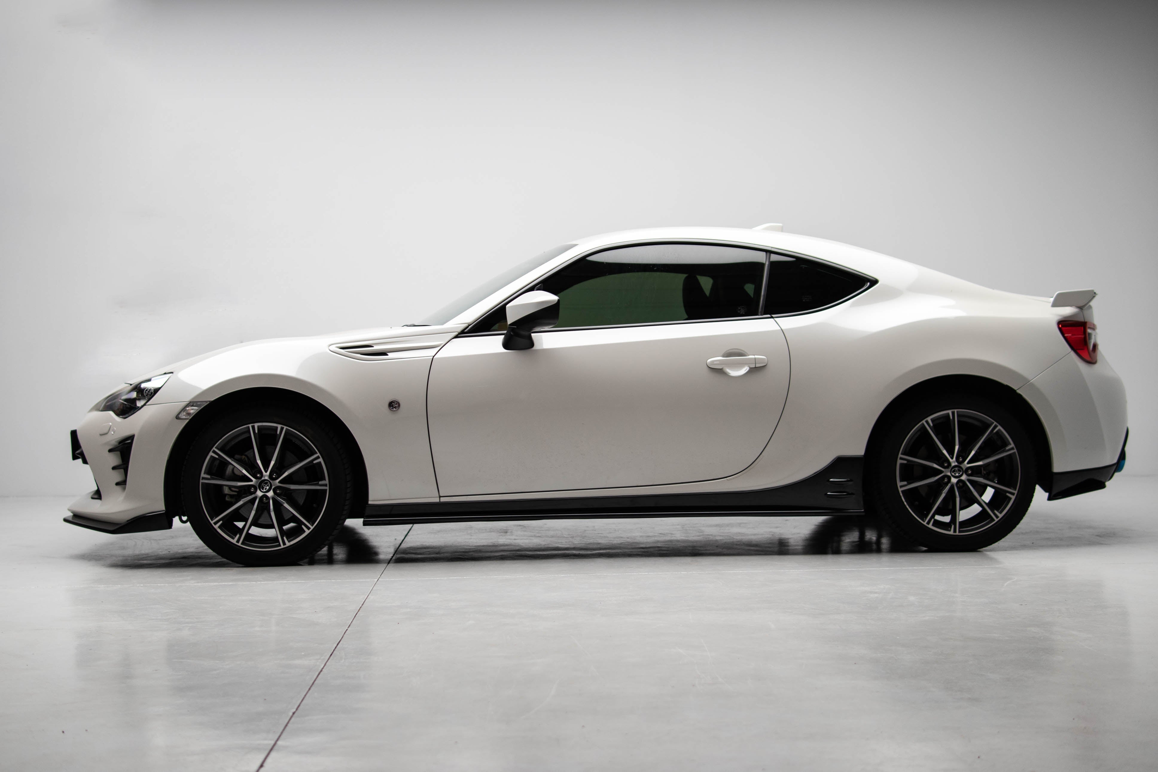 Zero Offset  STI Style Full Kit for 17-21 Toyota 86 - MODE Auto Concepts