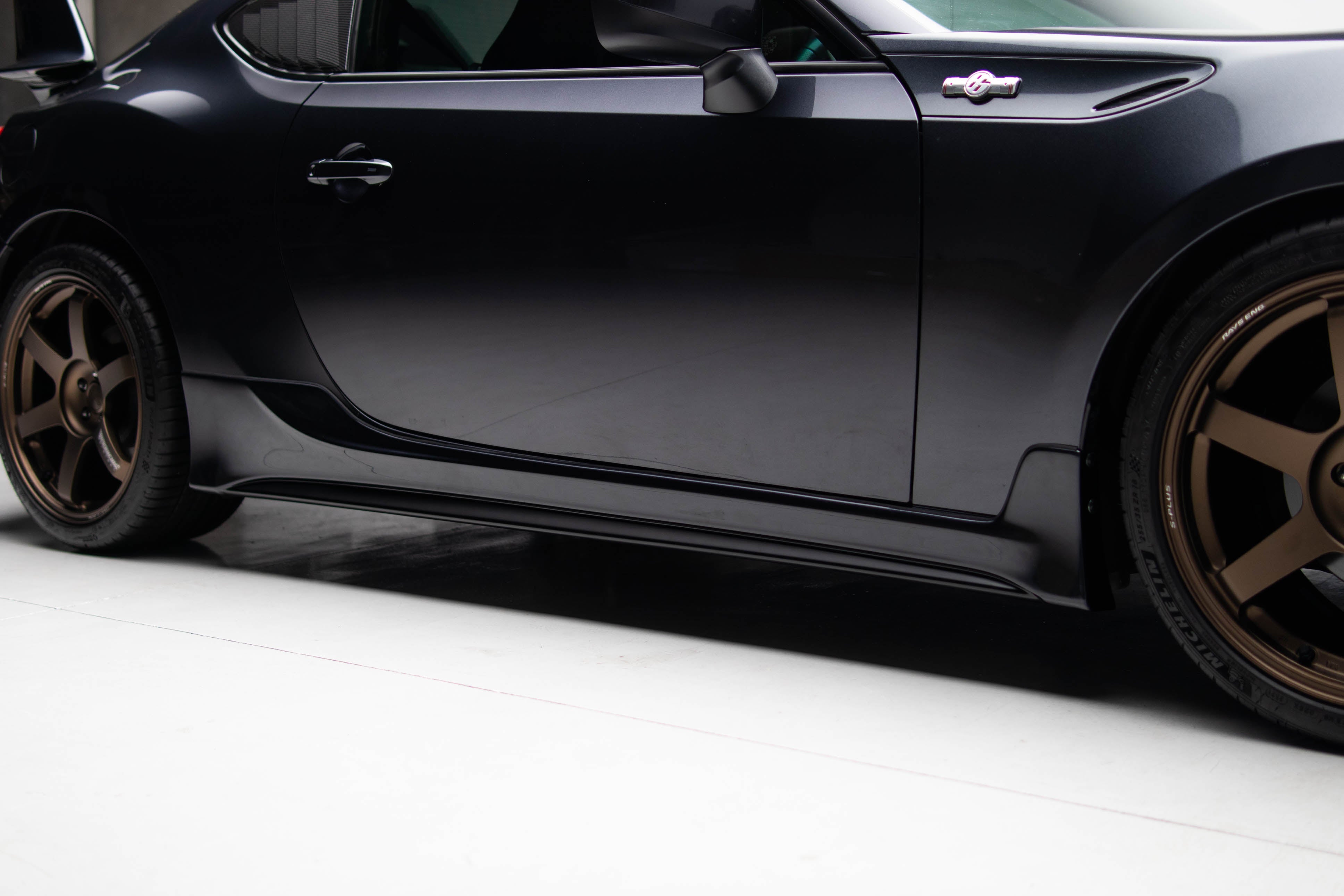 Zero Offset  Aero Nur Style Side Skirts for 12-21 Toyota 86 (ZN6)/Subaru BRZ (ZC6) - MODE Auto Concepts