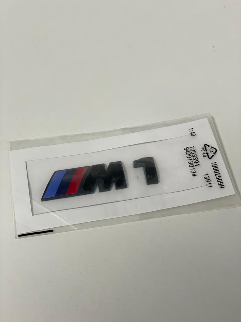 Exon Gloss Black 1M Badge Trunk Emblem suit BMW 1-Series M M1 E82 - MODE Auto Concepts