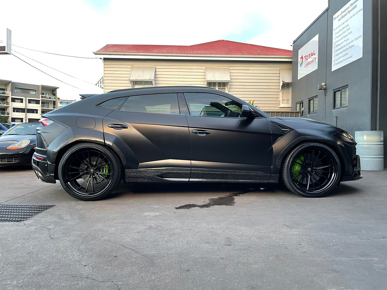 MODE Air Suspension Control Lowering Module - Lamborghini Urus - MODE Auto Concepts