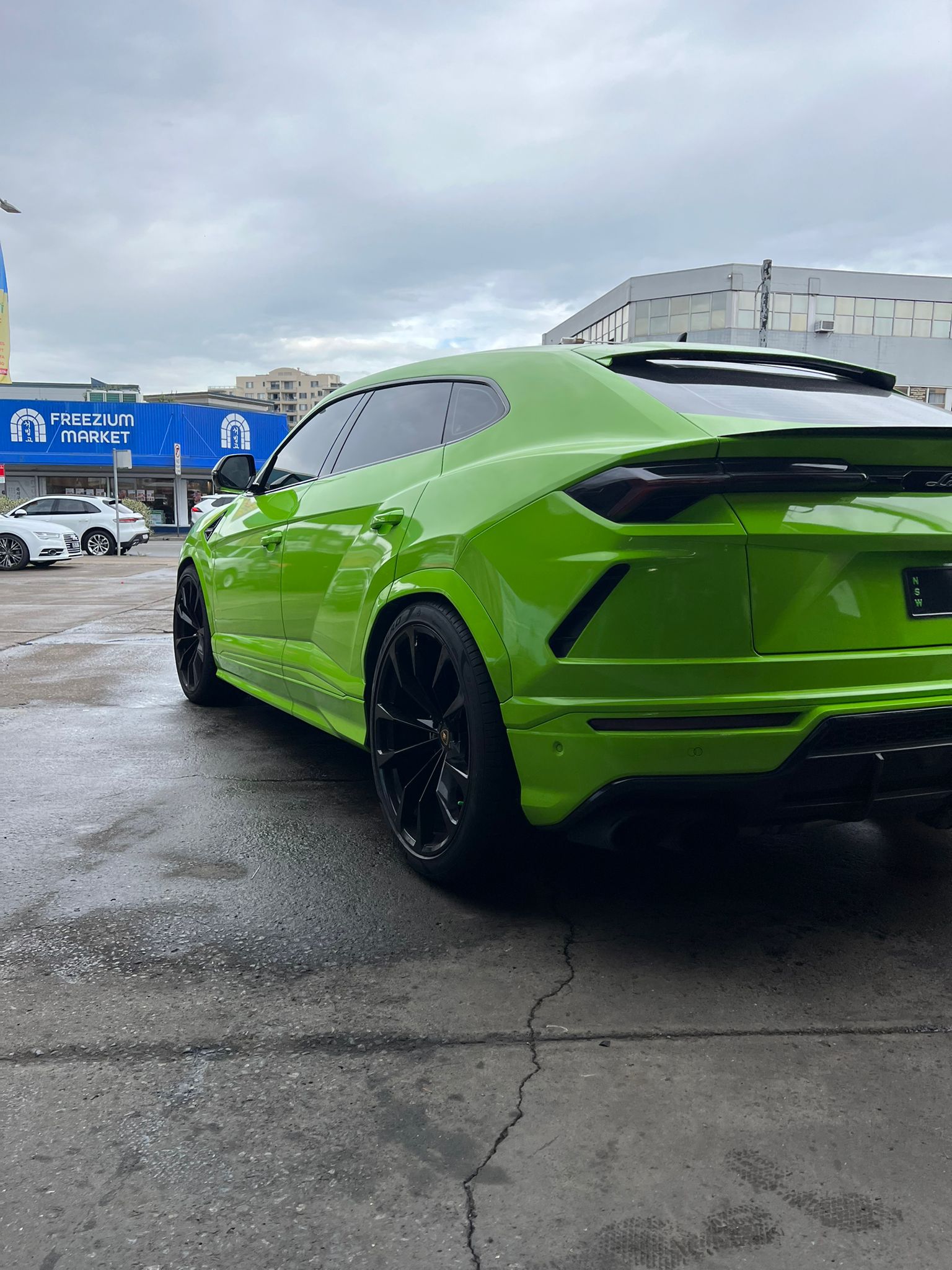 MODE Design 200cpsi Catted Downpipes w. Heatshield for Lamborghini Urus - MODE Auto Concepts