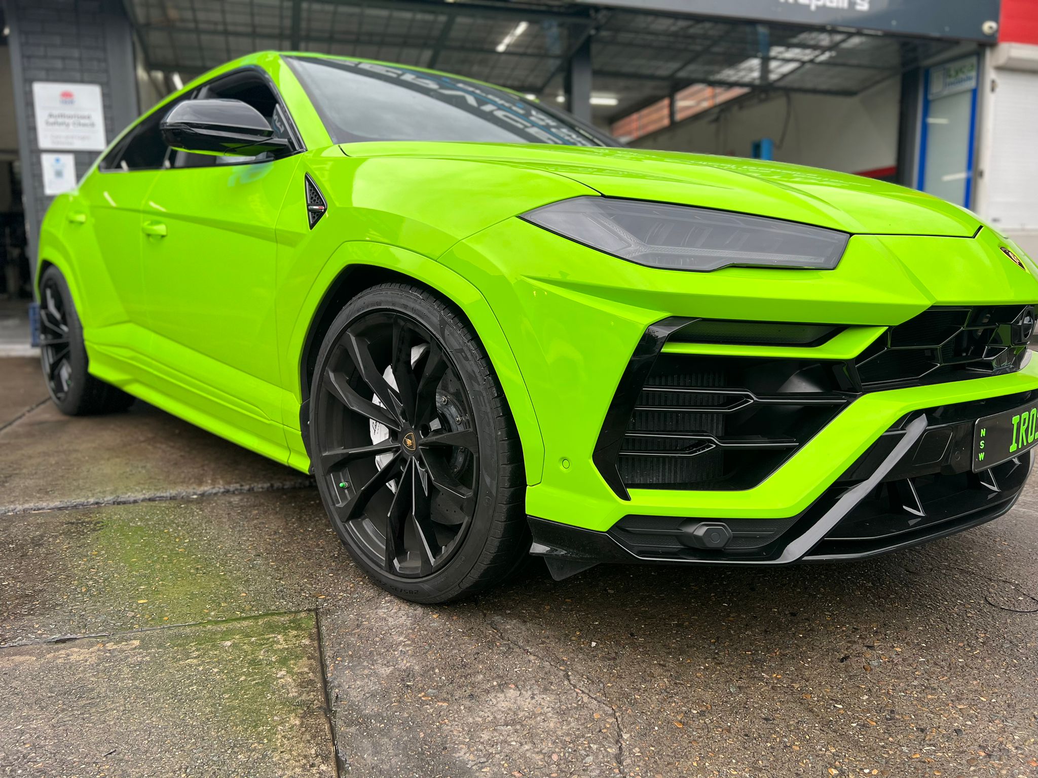 MODE Design 200cpsi Catted Downpipes w. Heatshield for Lamborghini Urus - MODE Auto Concepts